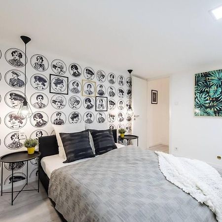 Renovated Design Apartment Close To The Danube Boedapest Buitenkant foto