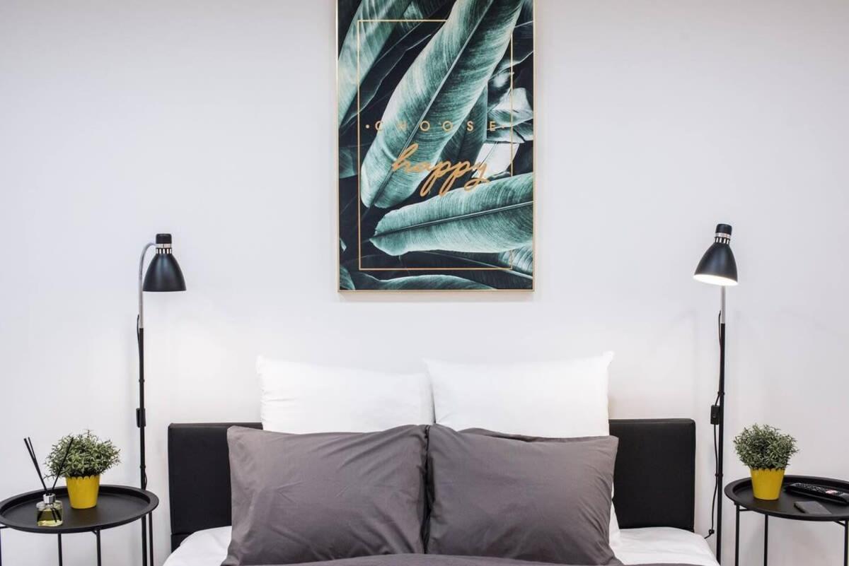 Renovated Design Apartment Close To The Danube Boedapest Buitenkant foto