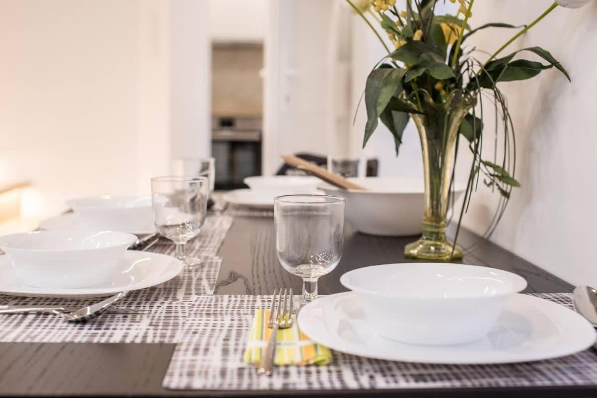 Renovated Design Apartment Close To The Danube Boedapest Buitenkant foto